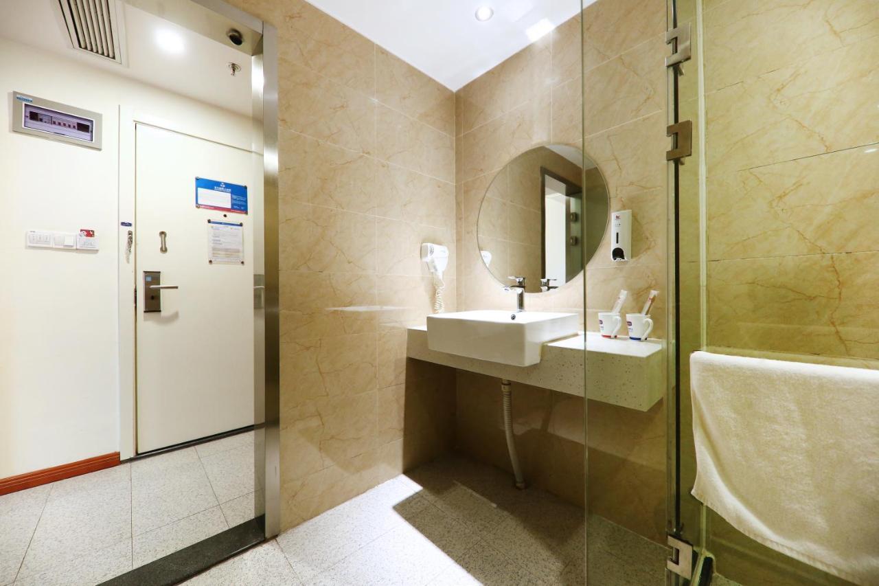 Hanting Hotel Chongqing North Railway Station Экстерьер фото